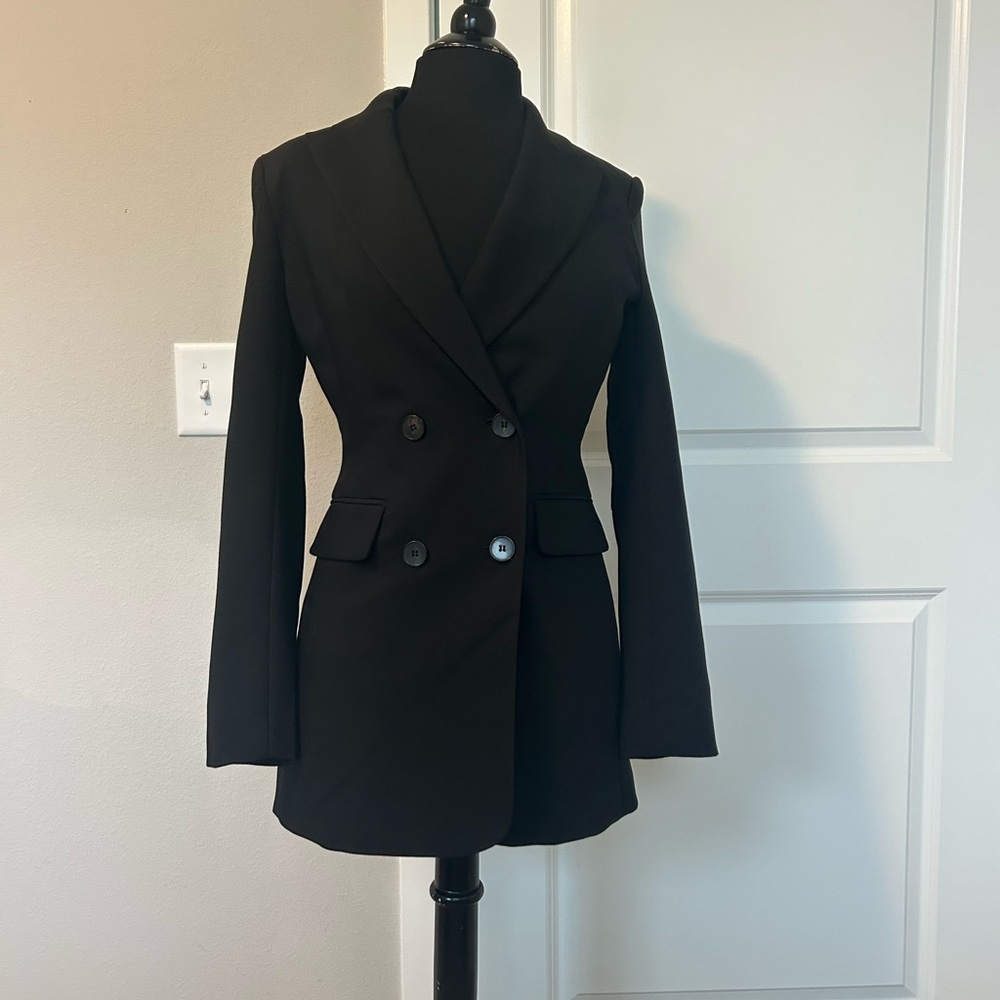 H&M Black Tailored Blazer with Notched Lapels
